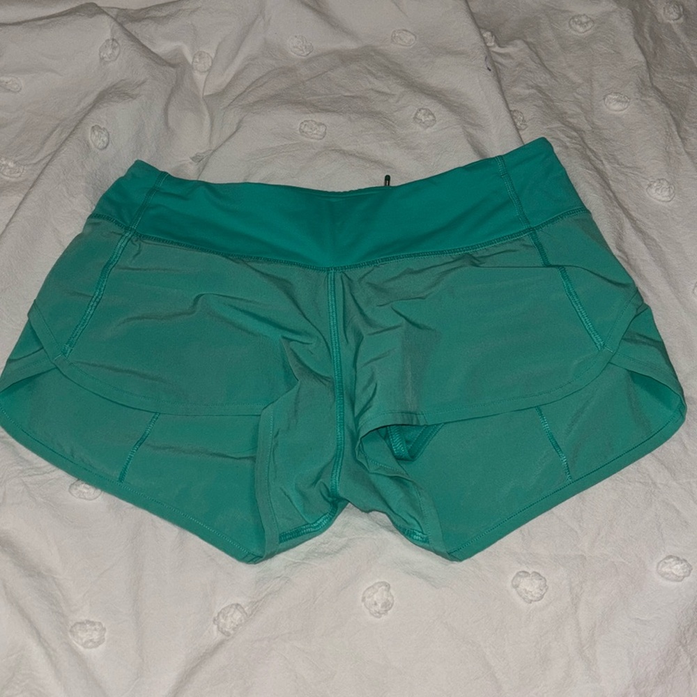 Lululemon Speed up 2.5 low rise shorts
